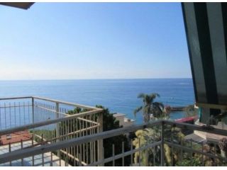 Monolocale con vista mare