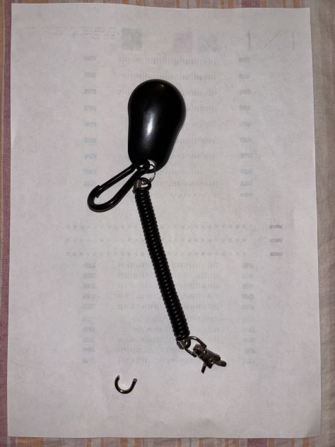 UN CLICKER NUOVO MAI USATO PER ADDESTRAMENTO CANI,MARCA”CAMON”ORIGINALE - Foto 2