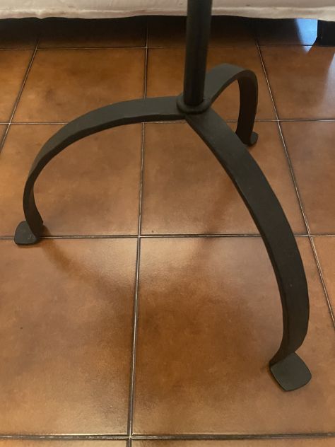 TAVOLINI IN FERRO BATTUTO E BASE LEGNO SBIANCATO - Foto 5