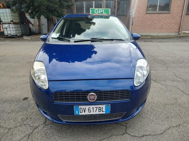 Fiat Grande Punto 1.4 GPL 5 porte Dynamic, BENZINAGPL, OK NEOPATENTATI, GARANZIA L.12 MESI - Foto 4