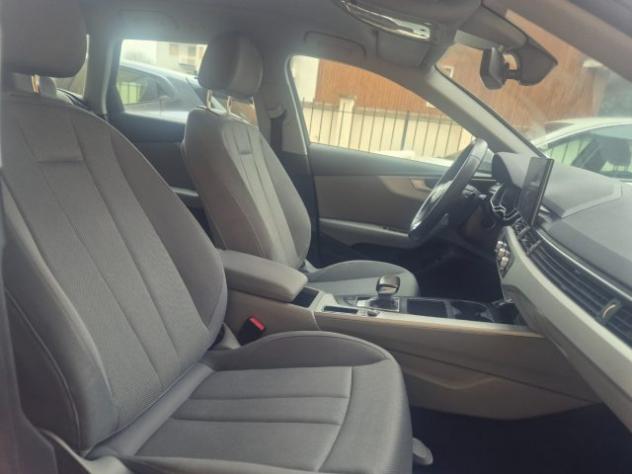 AUDI A4 Avant 35 TDI/163 CV S tronic Business rif. 23289366 - Foto 9
