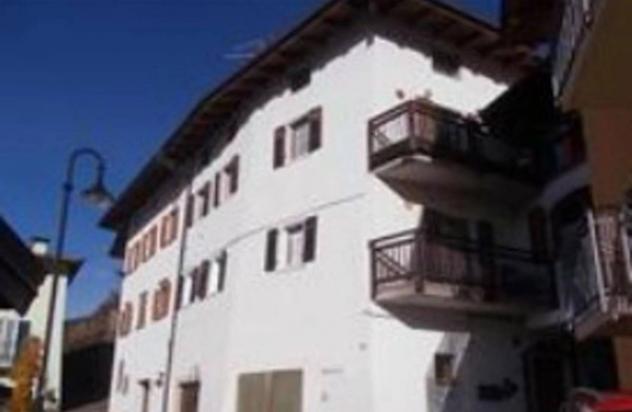 Immobile in asta di 240 m², box auto in vendita a Giovo - Foto 4