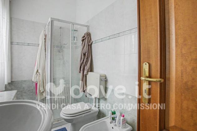 Villa di 234 m² con 5 locali e box auto in vendita a Induno Olona - Foto 12