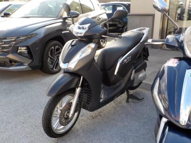 HONDA SH 300 i Anno 2015 rif. 24109746 - Foto 6