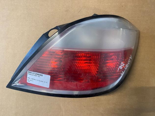 FANALE POST. DX 999-U1298090 Parti elettriche  Fanaleria  Fanali  Fanale post. dx. OPEL - ASTRA H - 01-02-2004 - 01-10-2010