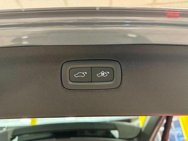 VOLVO XC90 B5 (d) AWD AUTO 7 POSTI PELLE VIRTUAL UNIPRO rif. 24040278 - Foto 9