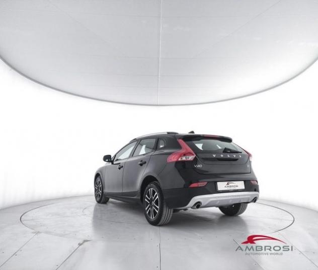 VOLVO V40 Cross Country D2 Business Plus rif. 23722131 - Foto 4