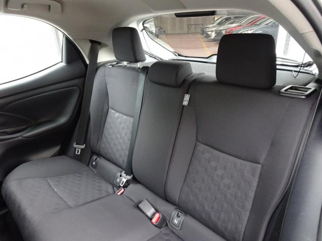 Toyota Yaris 4ª serie 1.5 Hybrid 5 porte Active - Foto 9