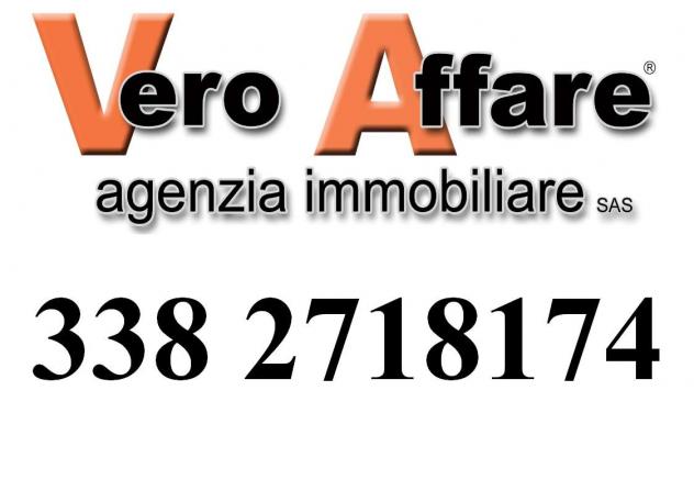 V000240 - MAGAZZINO COMMERCIALE DI 50 MQ. ALTO FLUSSO