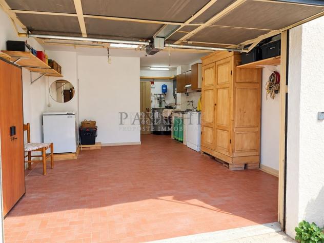 Appartamento areoso con garage - zona residenziale - Foto 17