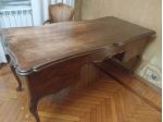 scrivania in stile con sedia braccioli