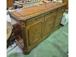 BUFFET / CREDENZA