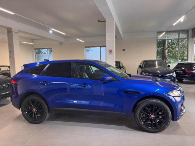 JAGUAR F-Pace 2.0 D 240 CV AWD aut. Portfolio rif. 24117298 - Foto 7