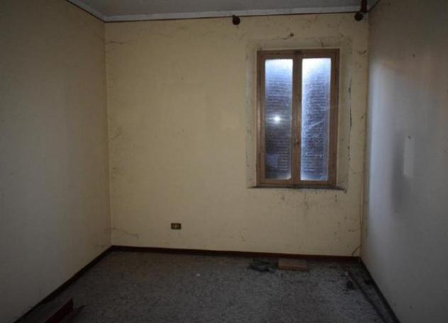 Immobile in asta di 627 m² con più di 5 locali e box auto in vendita a Castelvetro di Modena - Foto 12