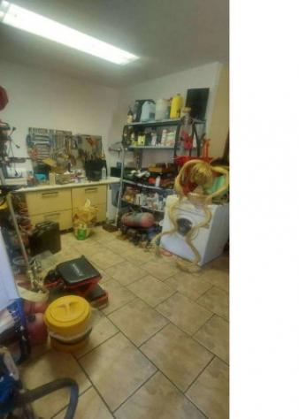 Immobile in asta di 250 m² con più di 5 locali e box auto in vendita a Fanna - Foto 7