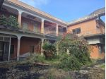 Stabile/Palazzo in vendita a Fiumefreddo di Sicilia