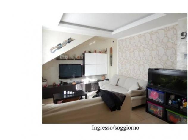 Immobile in asta di 156 m² con più di 5 locali e box auto in vendita a Orbassano - Foto 3