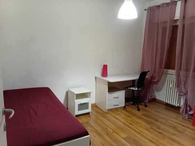 AFFITTASI STANZA SINGOLA PER STUDENTESSE - Foto 2