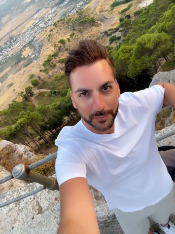 # IMPIEGATO AMMINISTRATIVO – 18 ANNI DI ESPERIENZA – CERCO LAVORO A TRAPANI