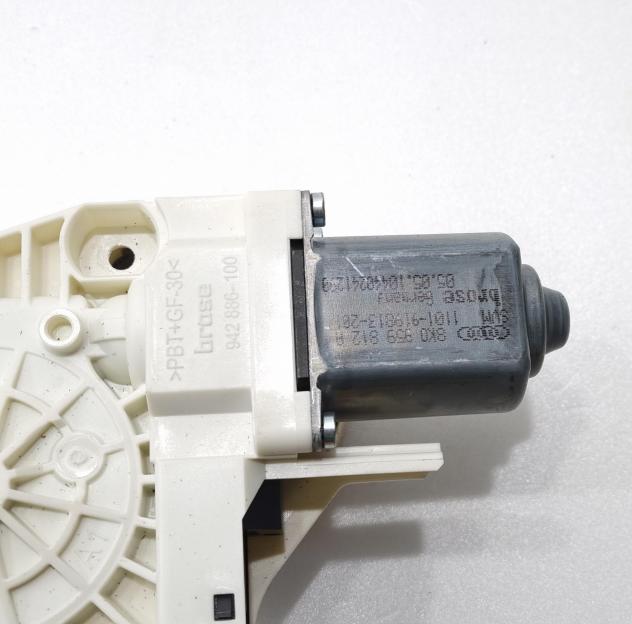 MOTORINO ALZAVETRO POSTERIORE DESTRA AUDI Q5 Serie (8RB) 8K0959812A (0812) - Foto 2
