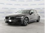 Volvo V60 V60 B4 automatico Plus Dark PRONTA CONSEGNA