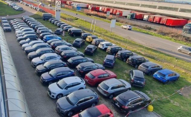 AUDI A5 Avant TDI mHEV+ S tronic S Line N1 Autocarro rif. 22597970 - Foto 6