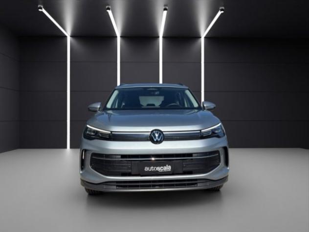 VOLKSWAGEN Tiguan 2.0 TDI 150 CV DSG Life rif. 23679381 - Foto 8