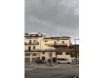 Mansarda ristrutturata con terrazzo in zona centrale
