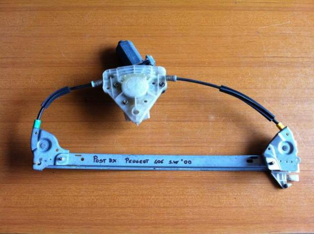 Motorino Alzavetro Posteriore Destro Peugeot 406 anno 2000 - Foto 3