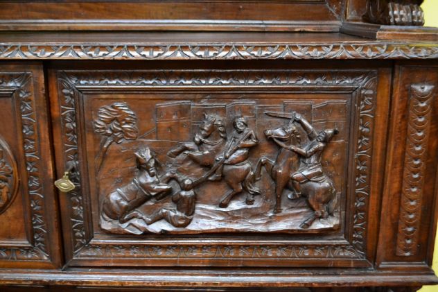 Credenza doppio corpo del XX secolo stile Neorinascimentale - Foto 7