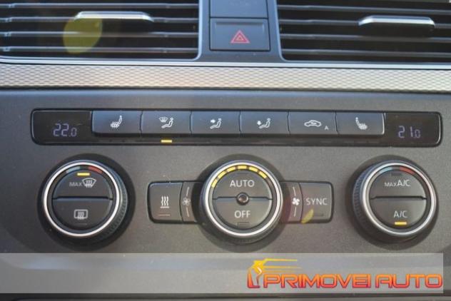 VOLKSWAGEN Caddy 2.0 TDI 102 CV Comfortline Maxi rif. 20549108 - Foto 9