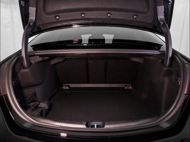 Mercedes-Benz Classe C C 220 d 4MATIC AMG Line Advanced Plus - Foto 10