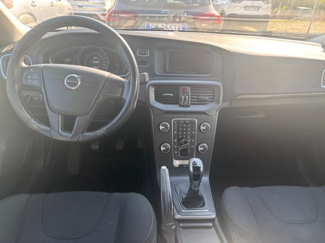 Volvo V40 D2 Momentum - Foto 9