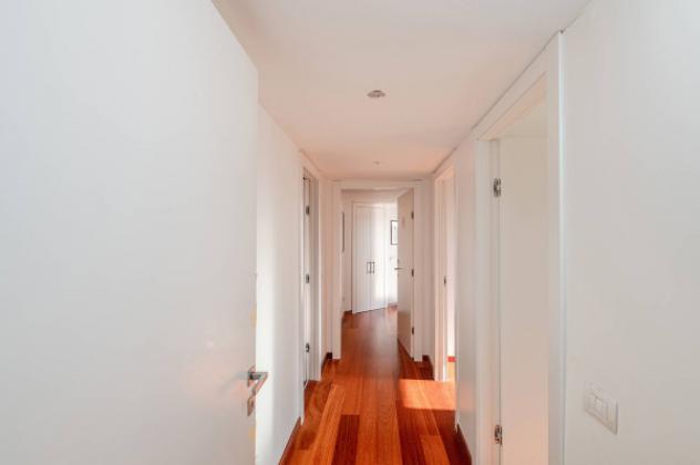 Appartamento di 175 m² con più di 5 locali e box auto in vendita a Milano - Foto 13