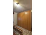 Armadio a 6 ante - semplice, ampio e robusto