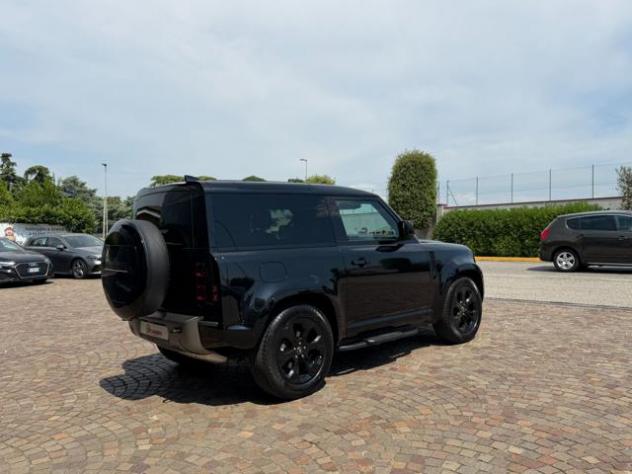 LAND ROVER Defender 90 3.0D I6 200 CV AWD Auto X-Dynamic SE rif. 23731968 - Foto 4