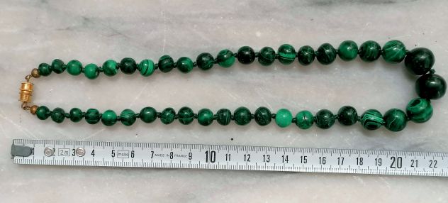 ANTICA BELLA COLLANA SCALARE IN AUTENTICA MALACHITE, 1960 CIRCA. - Foto 9