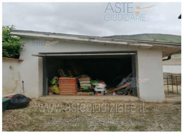 IMMOBILI-IMMOBILE RESIDENZIALE-Via Monte Cervaro n. 116 - Foto 2