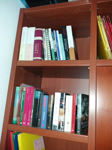 Libri di vario genere tenuti benissimo