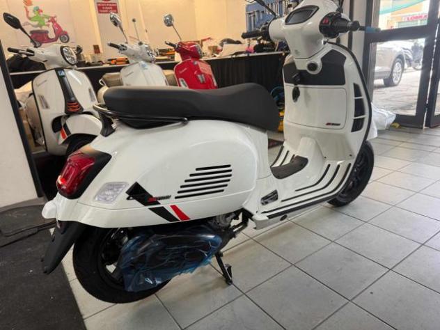 PIAGGIO Vespa GTS 300 Super GTS SS MY 26 n.15 rif. 24147618 - Foto 5