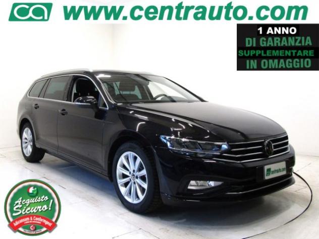 VOLKSWAGEN Passat Variant 2.0 TDI DSG Business 150CV rif. 22843670