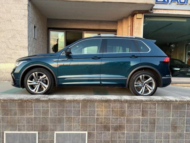 VOLKSWAGEN Tiguan 2.0 TDI 150 CV SCR DSG R-Line LUCI AMBIENTE rif. 23947272 - Foto 8