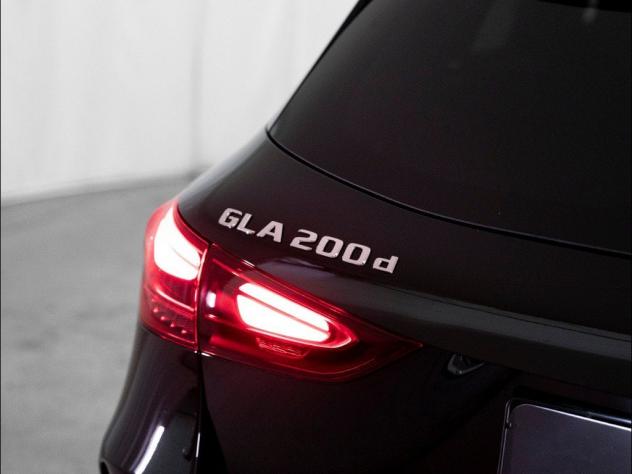 Mercedes-Benz GLA 200 d automatic - Foto 5