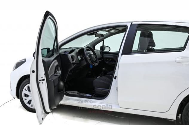 TOYOTA Yaris 1.0 72 CV 5 porte Active rif. 24212776 - Foto 10