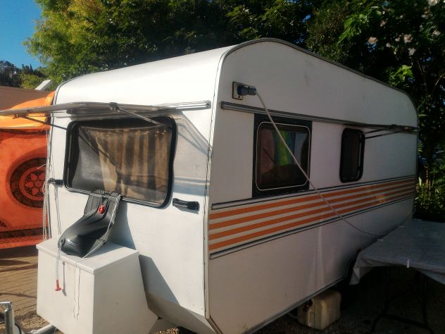 Roulotte Roller 82 4 posti - Foto 8