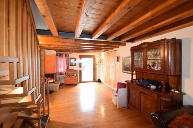 CASA INDIPENDENTE di 7 vani e di 250 mq (VIDOR) rif. DG179 - Foto 6