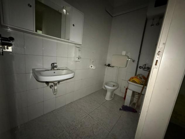 2 Vetrine in affitto a Caserta - Foto 9