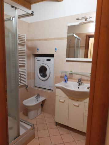 2 CAMERE SINGOLE per STUDENTESSE - TUTTO INCLUSO - Foto 3