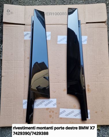 Rivestimenti montanti porte destre BMW X7