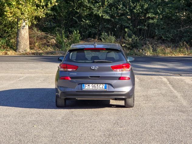 Hyundai i30 1.6 CRDi 110CV 5 porte Style E6B Manuale NEO 2017 - Foto 5